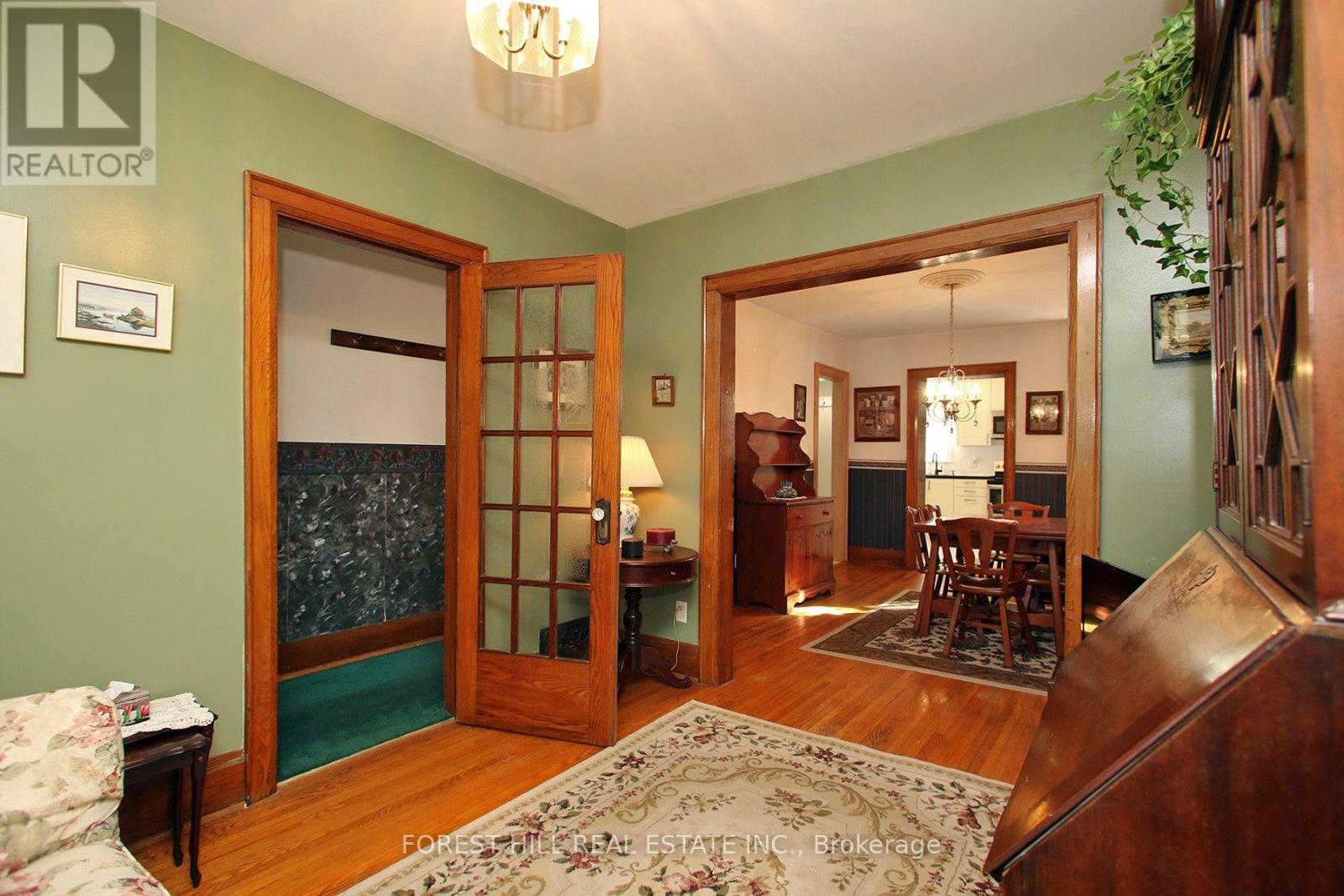 383 SCARBOROUGH ROAD - 9
