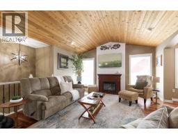 4pc Bathroom - 7312 Township Road 124, Rural Cypress County, AB T0K1Z0 Photo 9