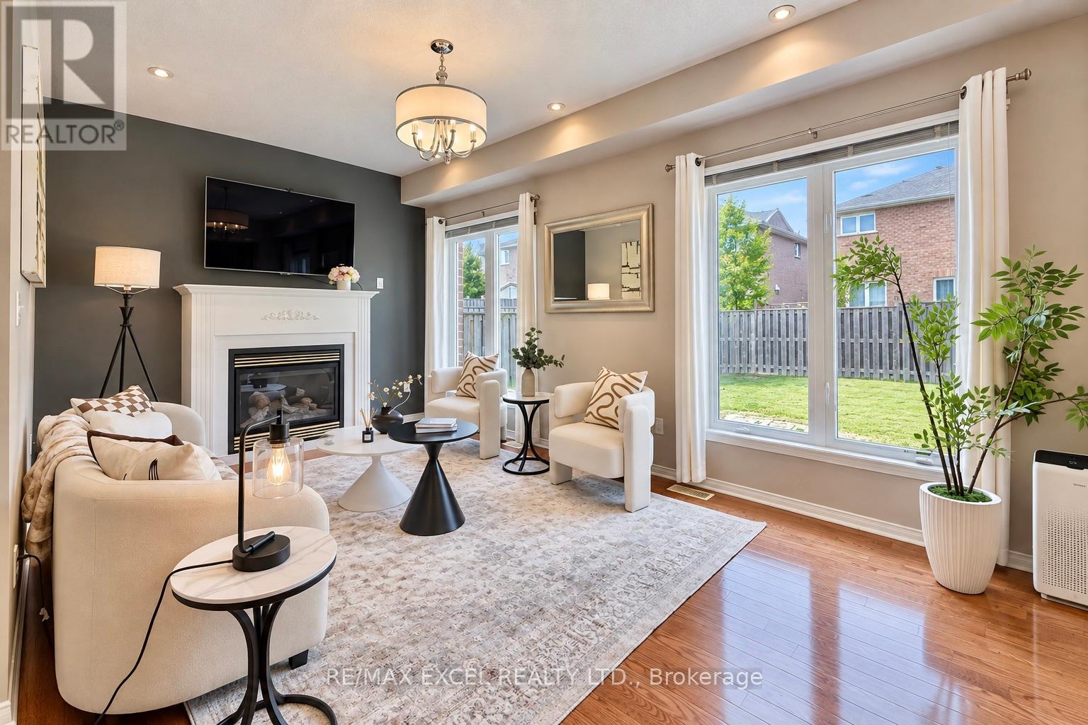 1808 CASTLEMORE AVENUE - 10