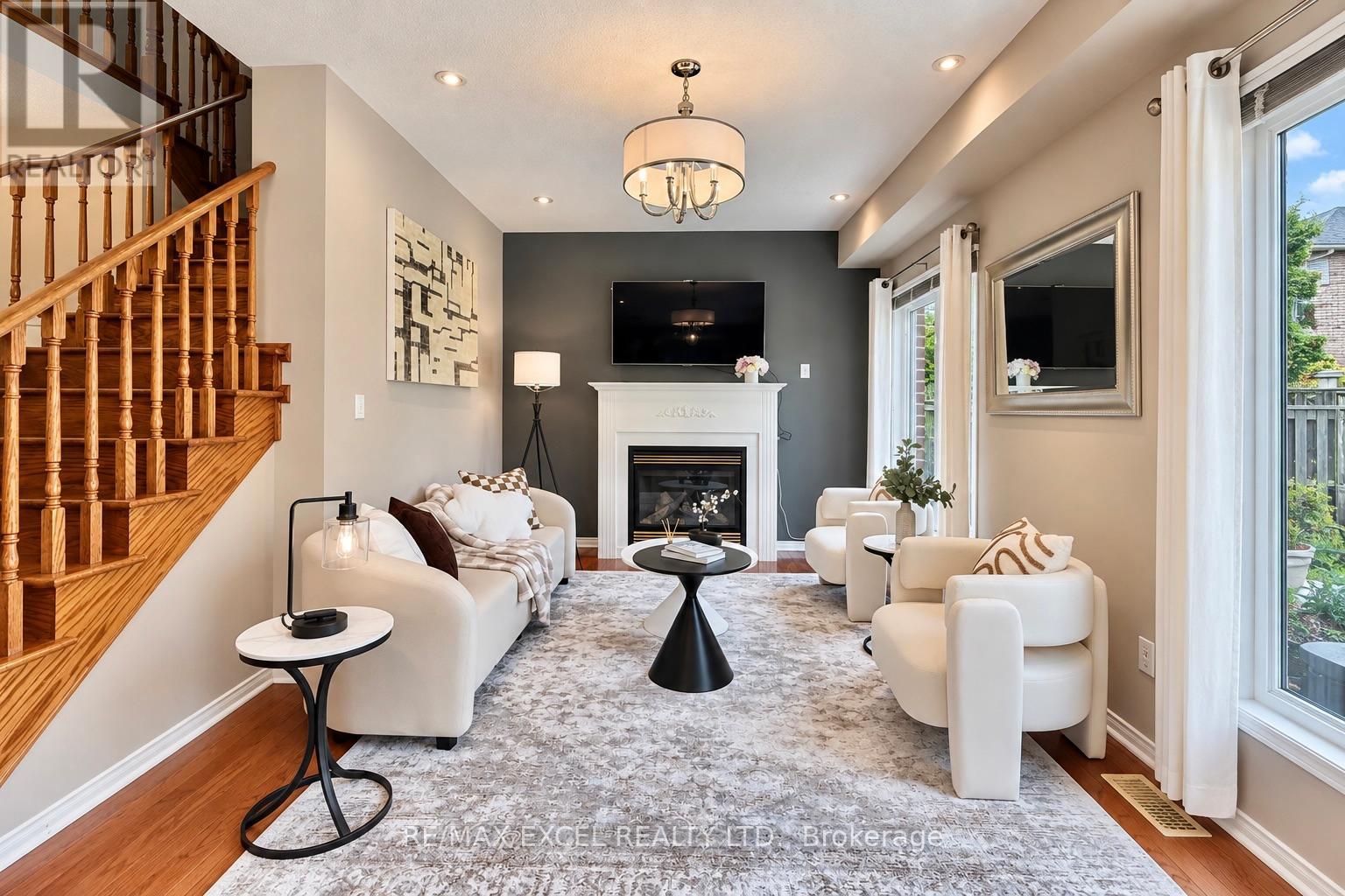 1808 CASTLEMORE AVENUE - 11