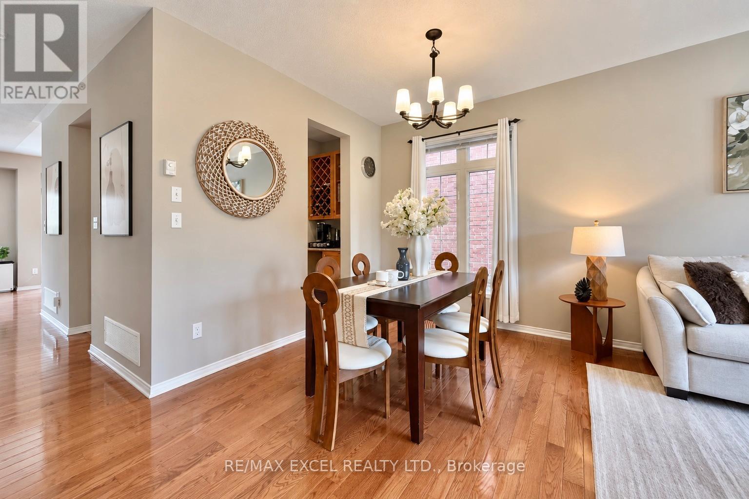 1808 CASTLEMORE AVENUE - 8