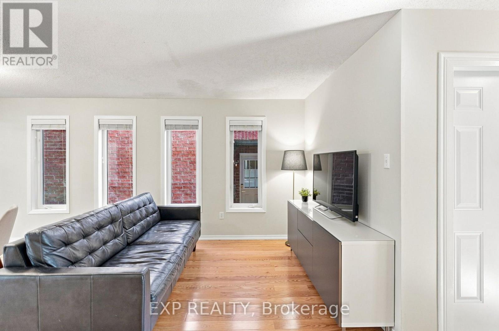 179 SASSAFRAS CIRCLE - 16