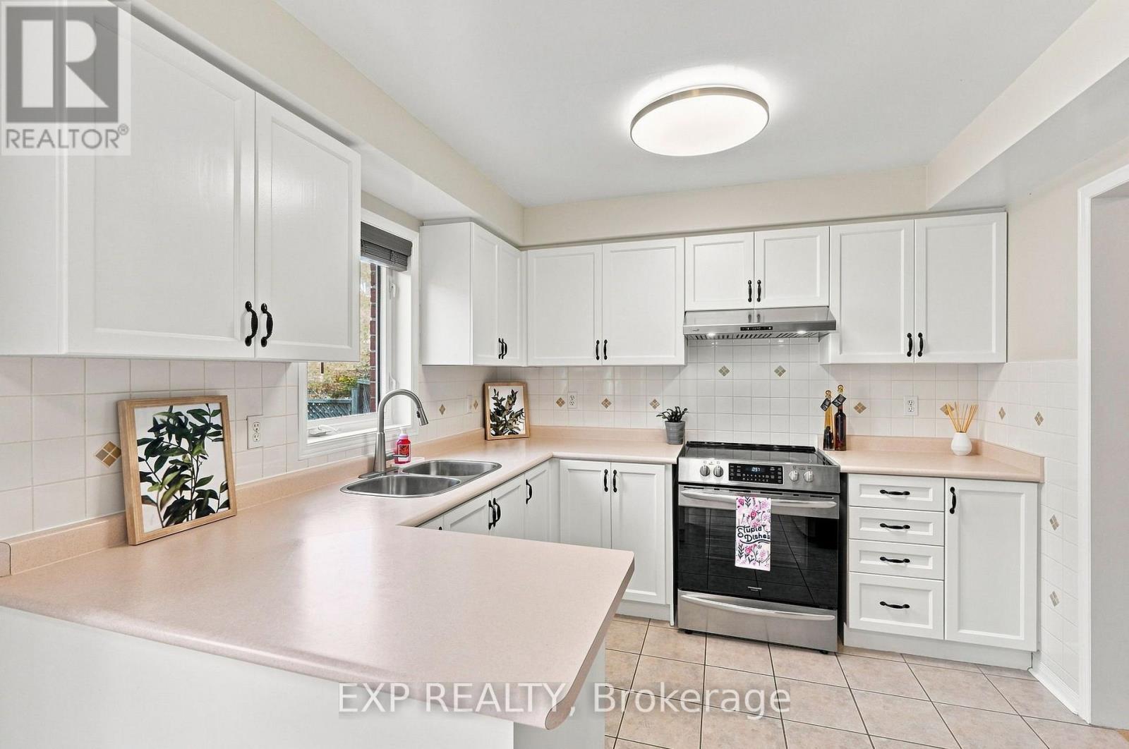 179 SASSAFRAS CIRCLE - 7