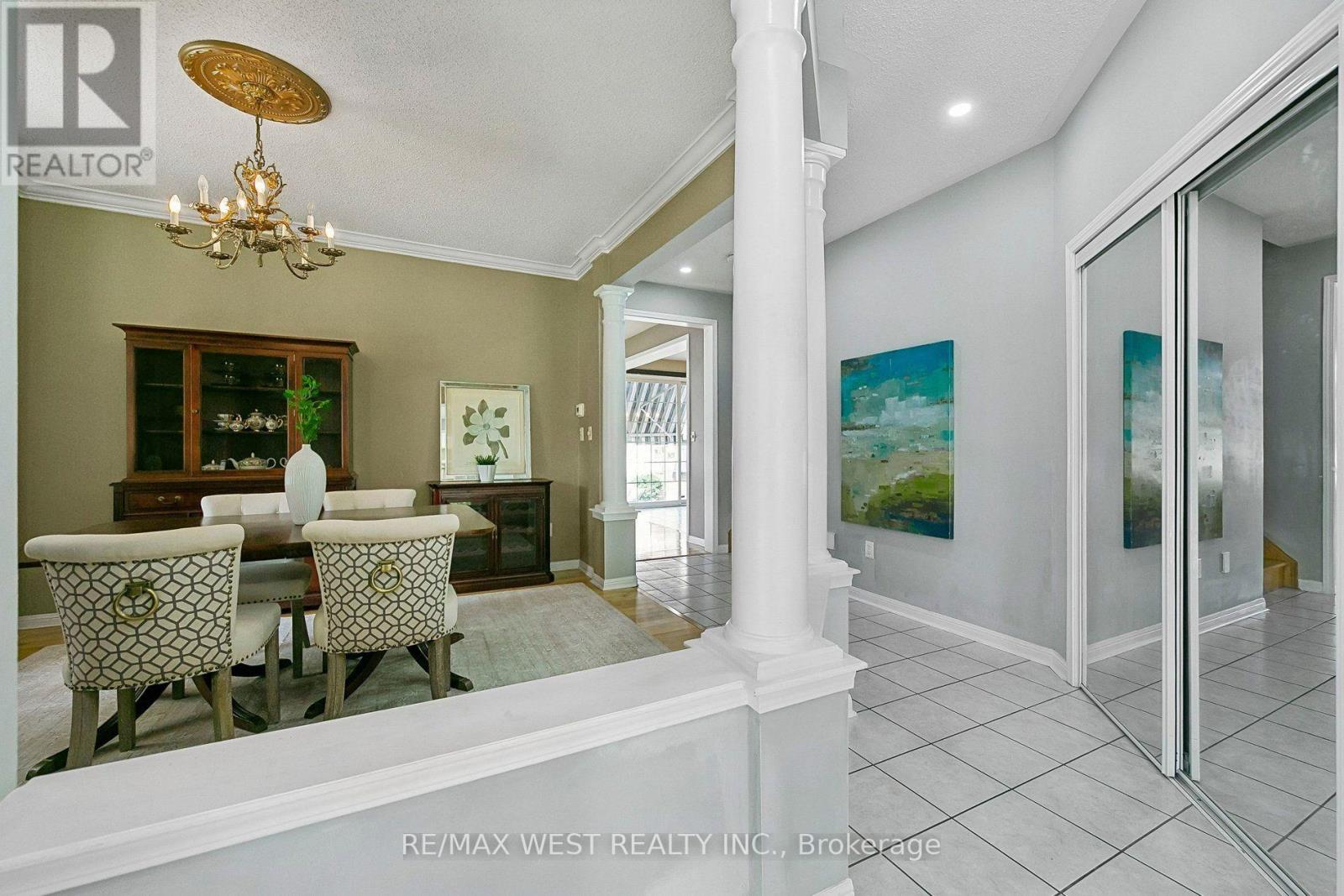 737 TURRELL CRESCENT - 8
