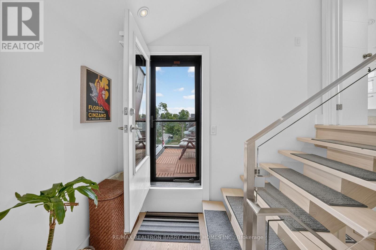 120 HOPE STREET - 23