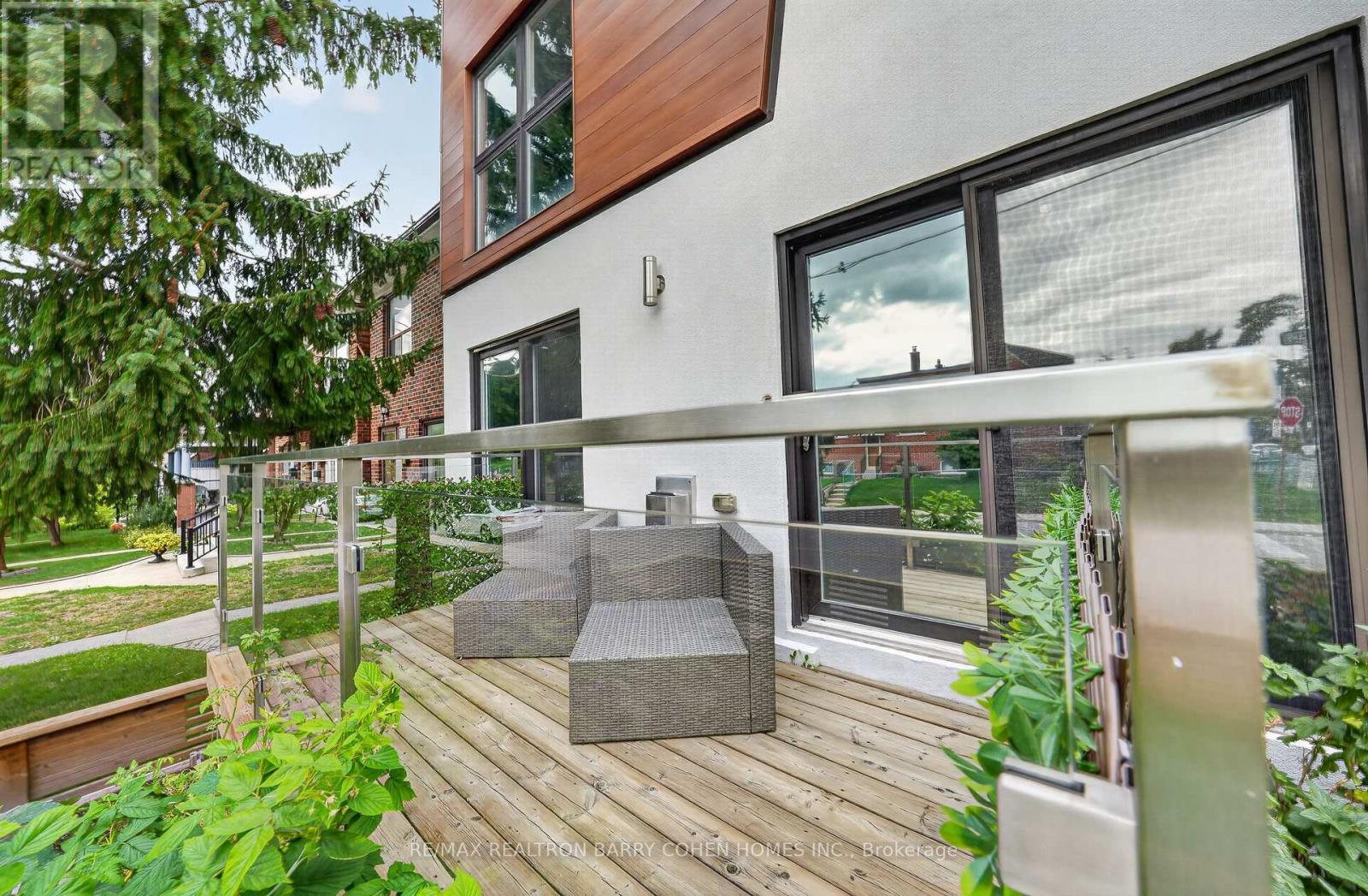 120 HOPE STREET - 33
