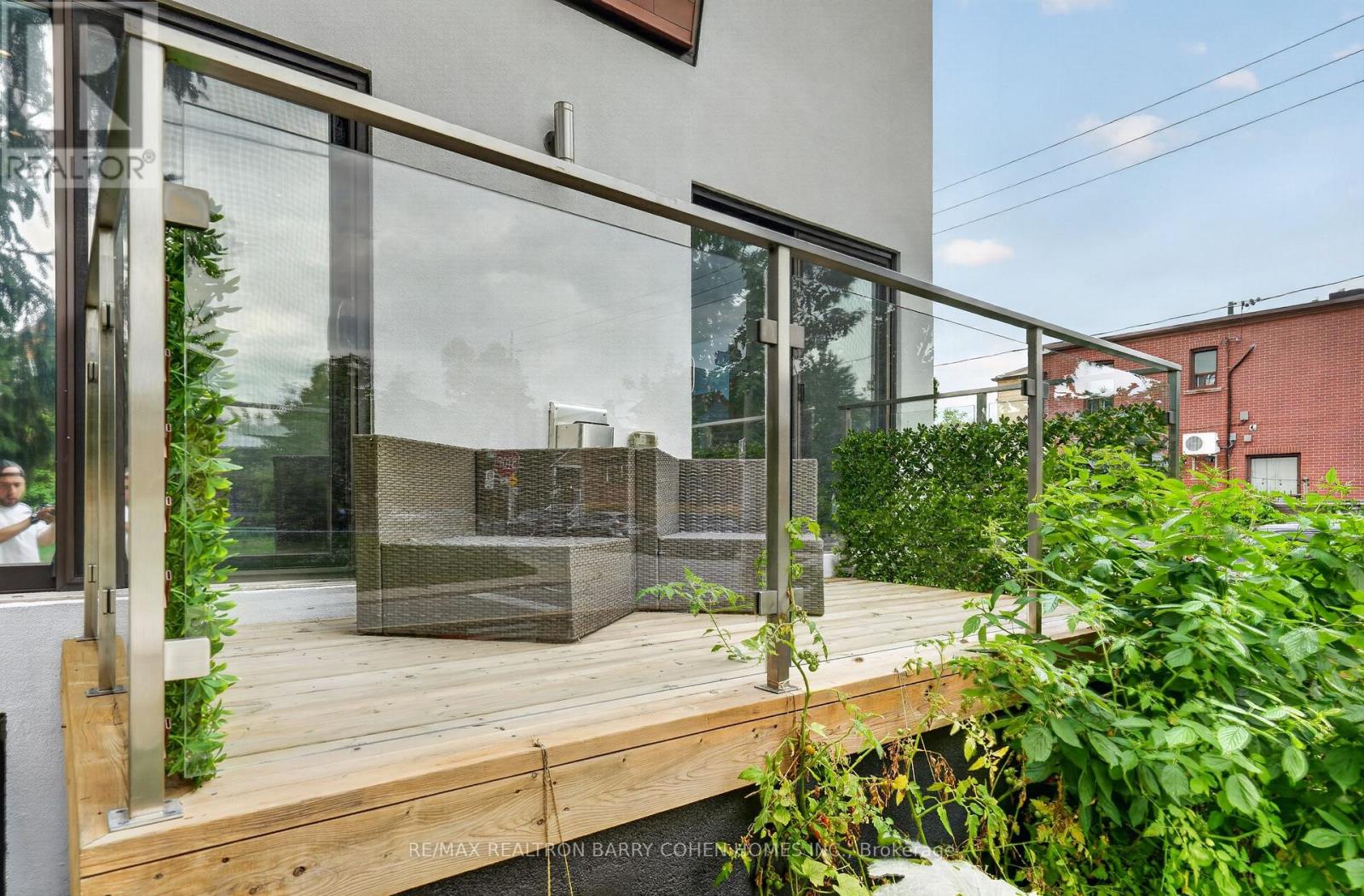 120 HOPE STREET - Image 34