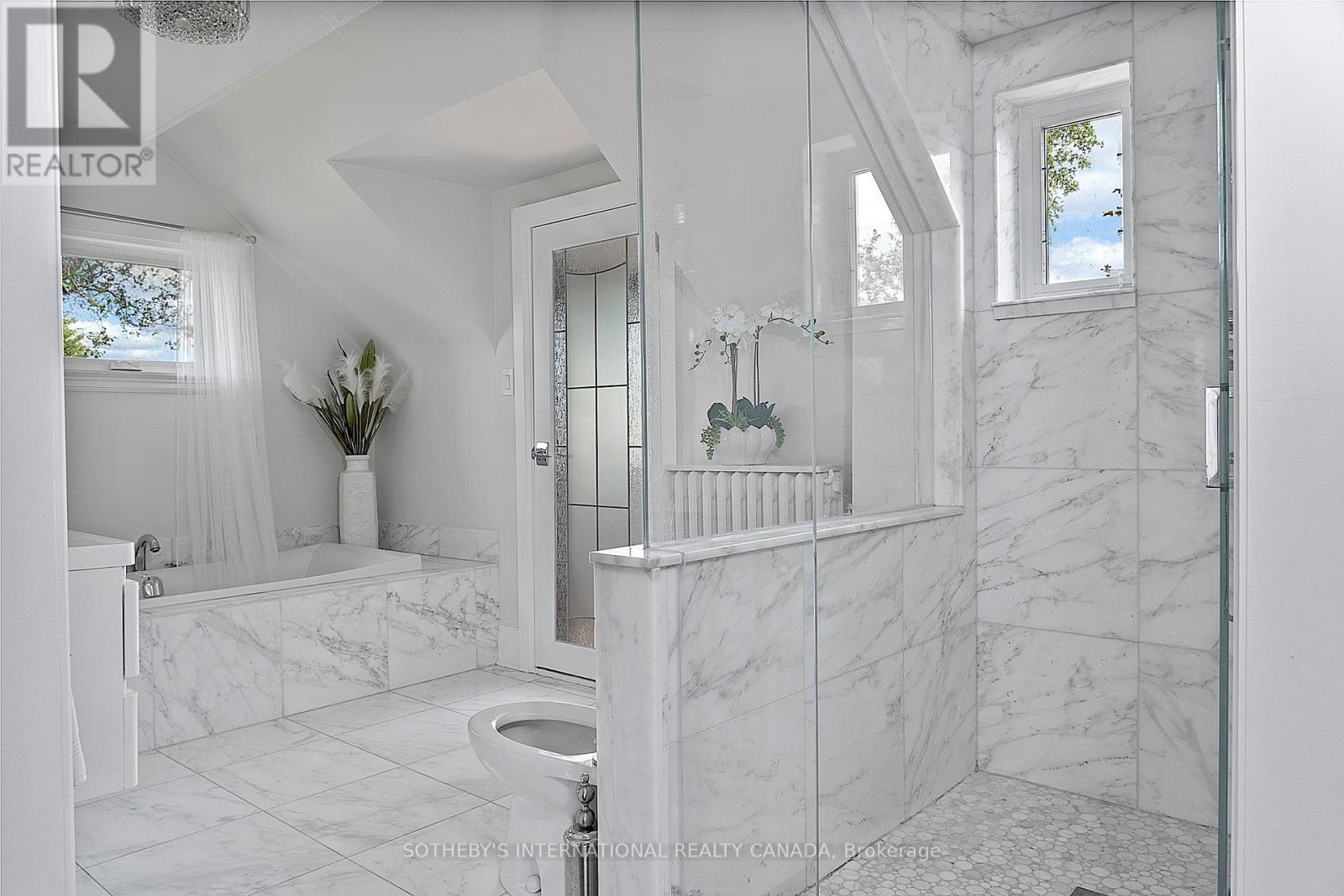 4009 BLOOR STREET W - Image 30