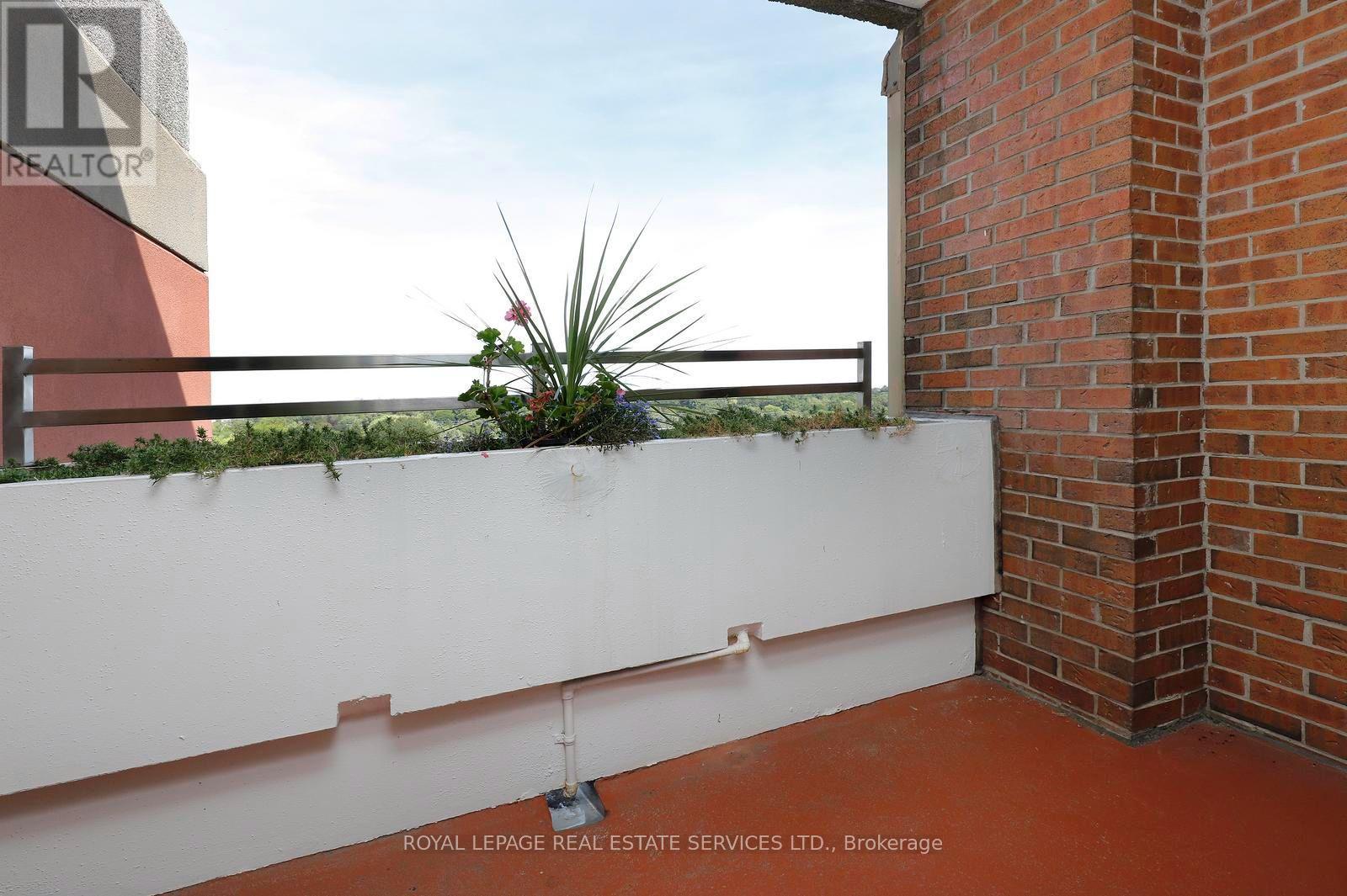 #1103 965 INVERHOUSE DRIVE - Image 31