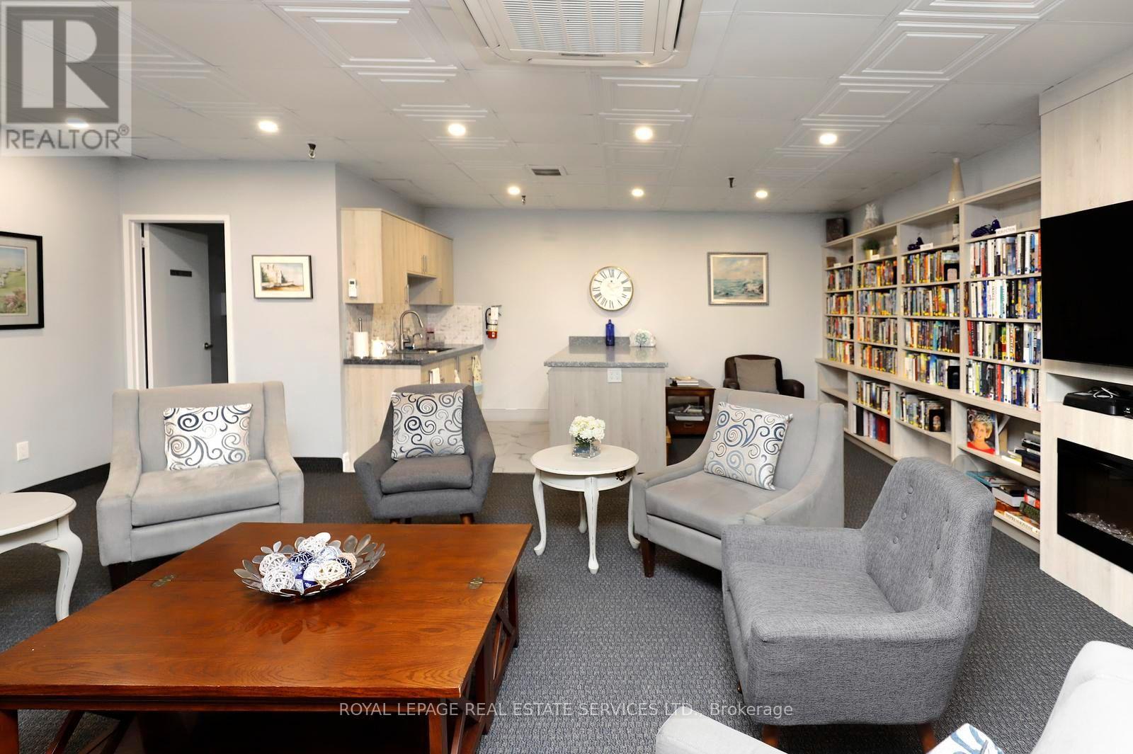 #1103 965 INVERHOUSE DRIVE - Image 38