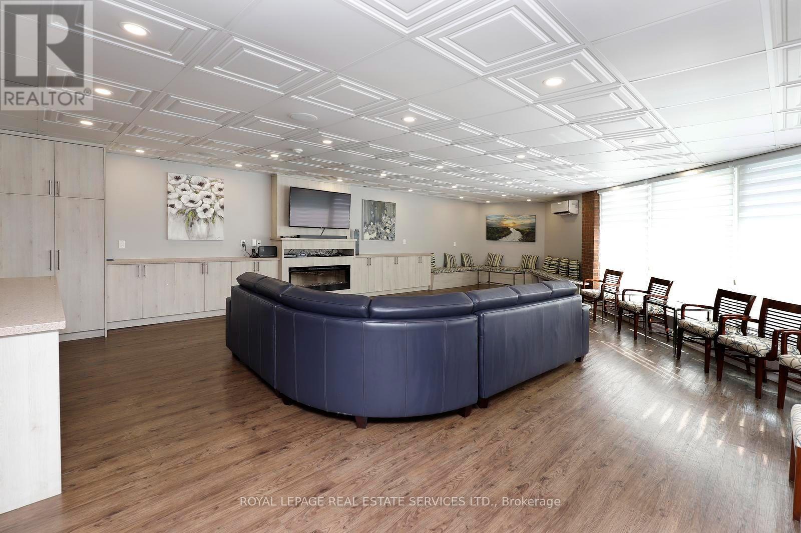 #1103 965 INVERHOUSE DRIVE - Image 40
