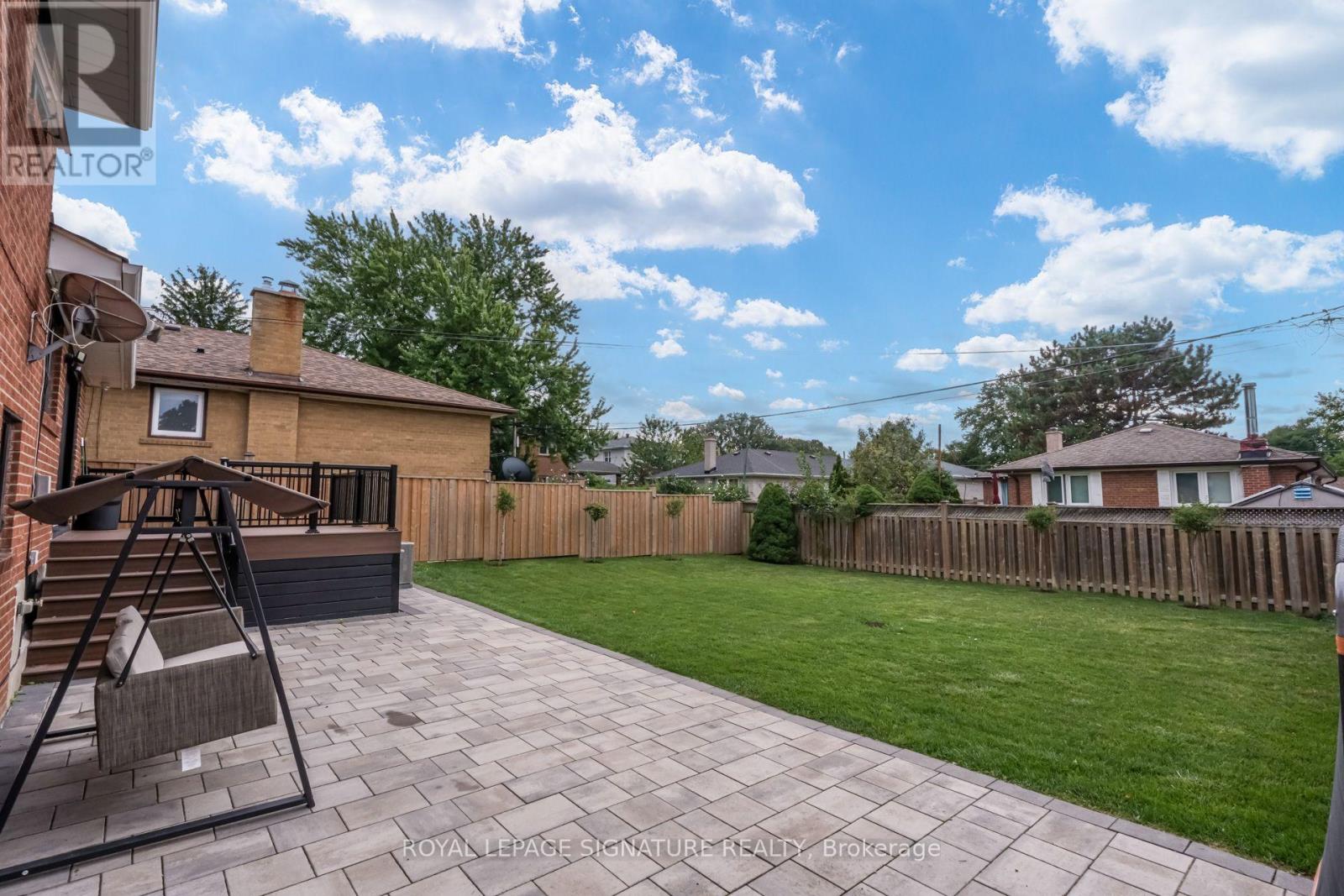 68 STAPLETON DRIVE - 25