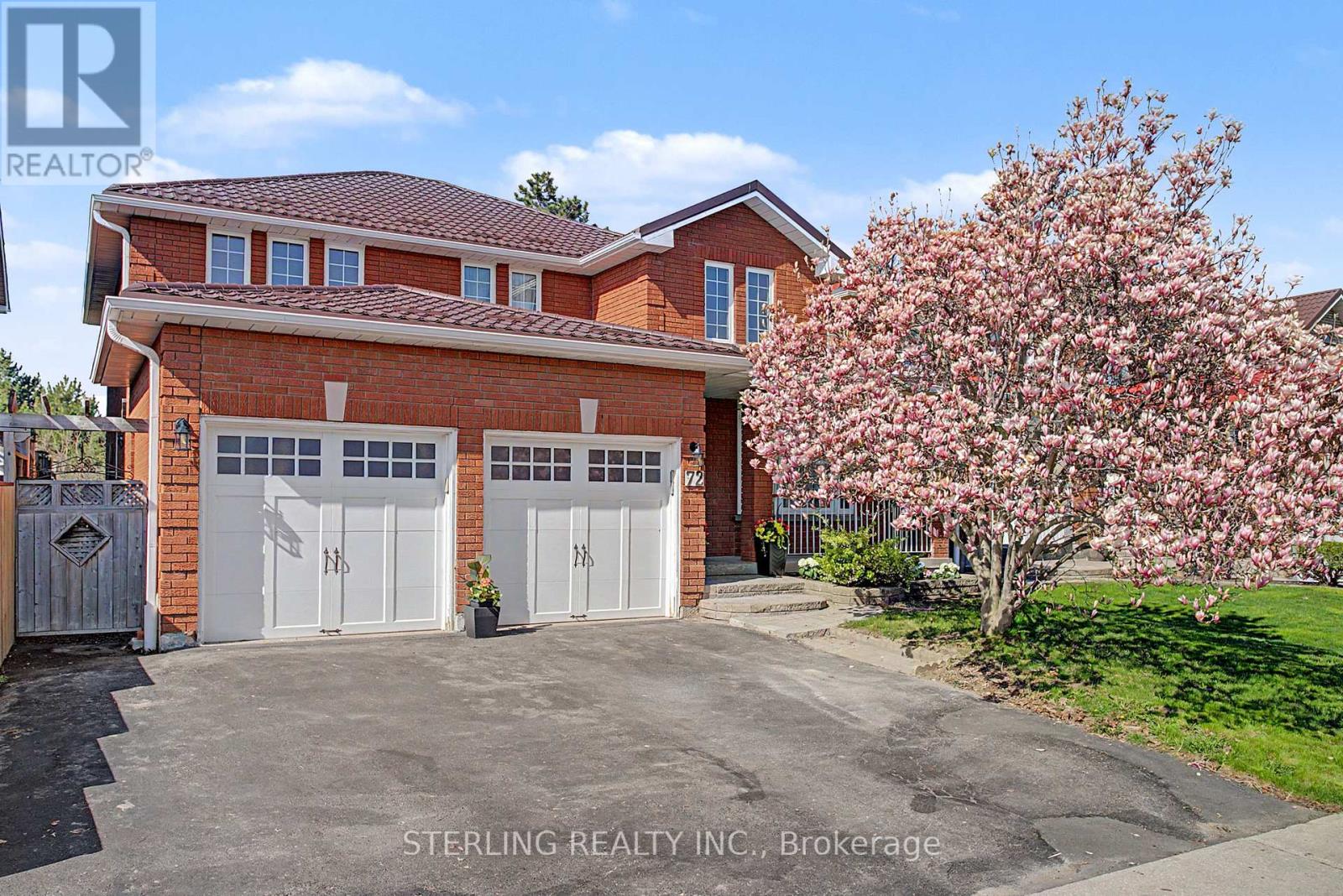 72 SUNFOREST DRIVE - 37