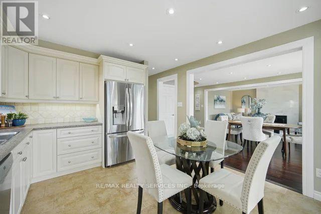 20 NOONTIDE COURT - 12