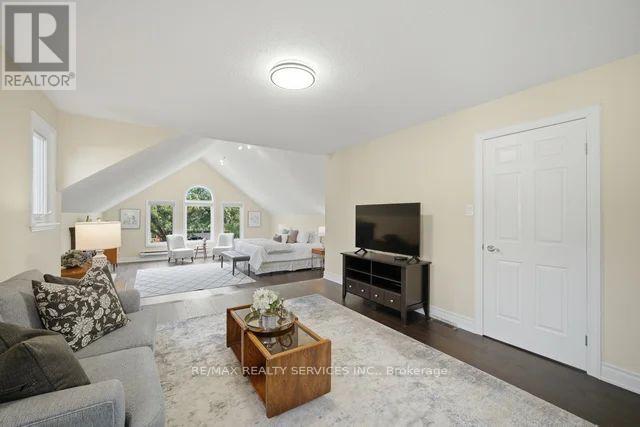 20 NOONTIDE COURT - 23