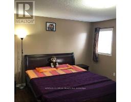 Main & 2nd Level - 68 Seaside Circle, Brampton, ON L6R2G8 Photo 8