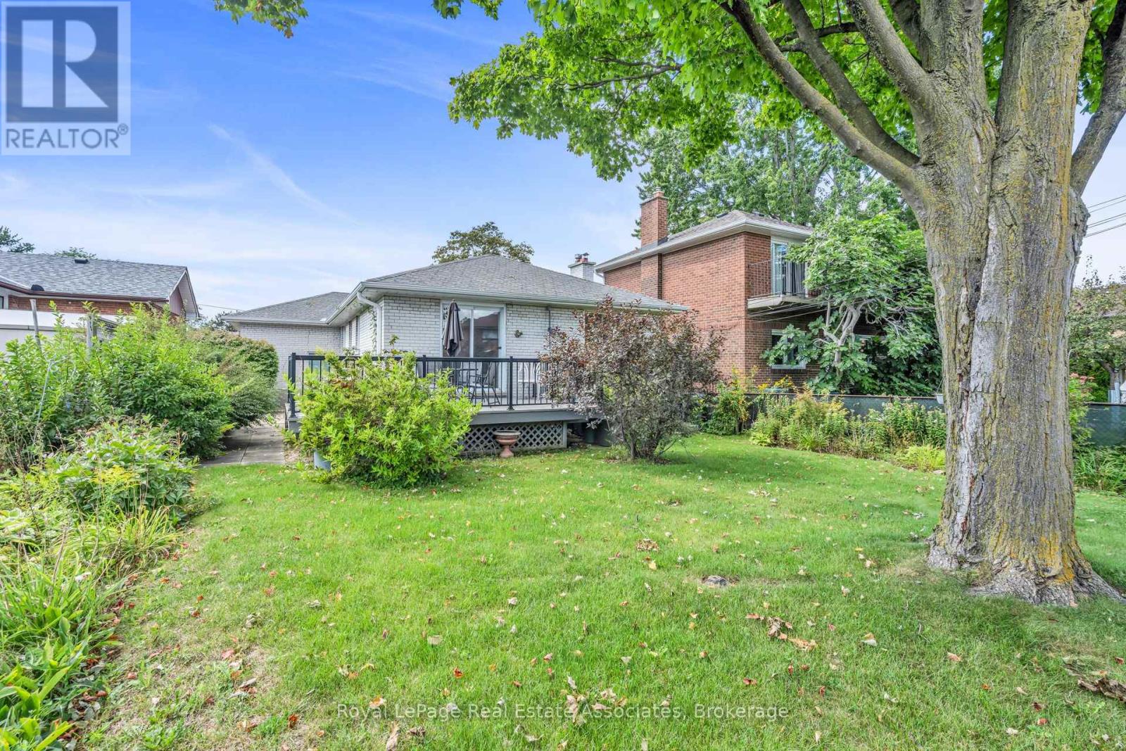 59 STAPLETON DRIVE - 39