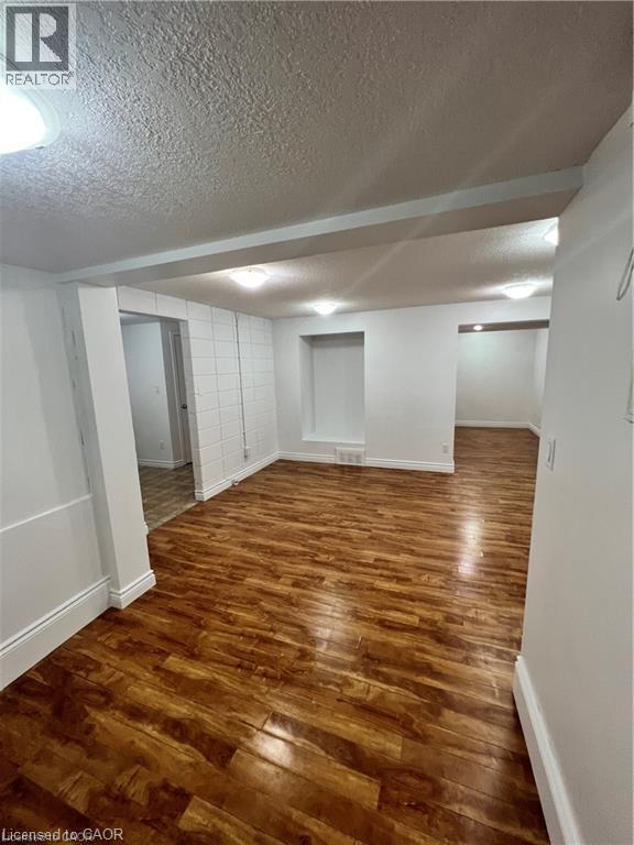 119 WALKER Street - 20