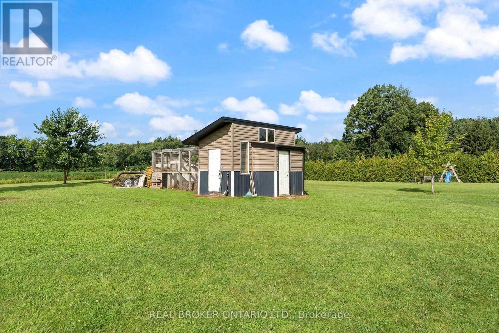 2445 EAST QUARTER LINE ROAD - Image 30