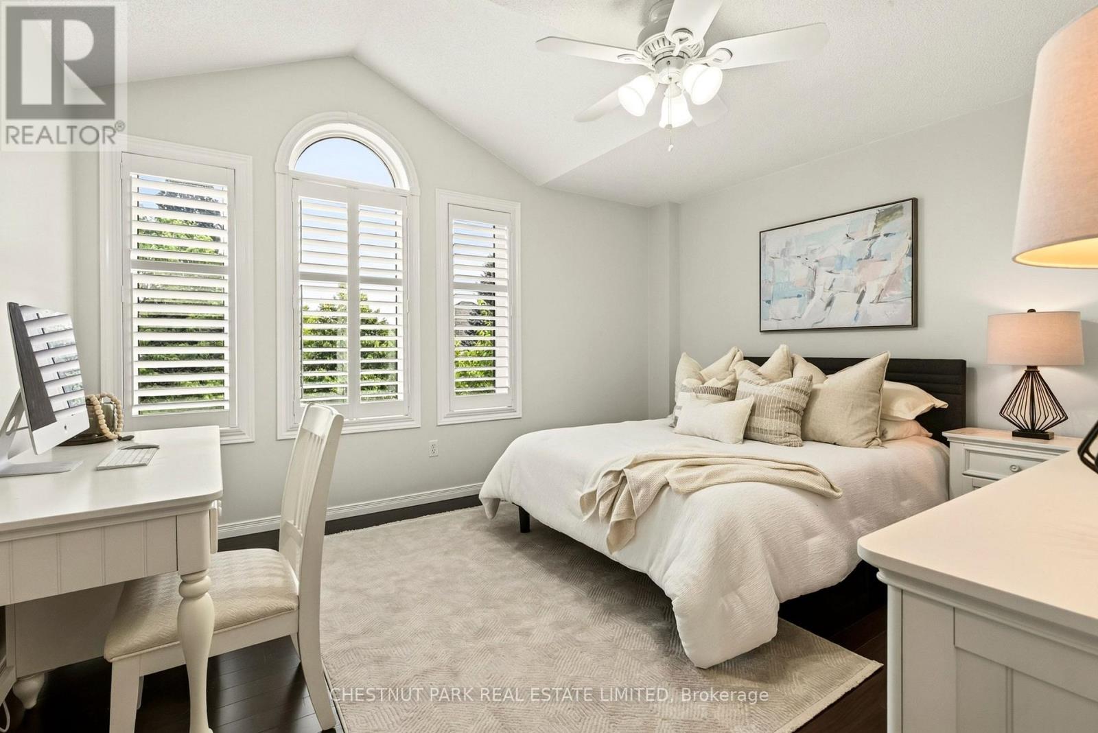 18 PELHAM DRIVE - Image 27