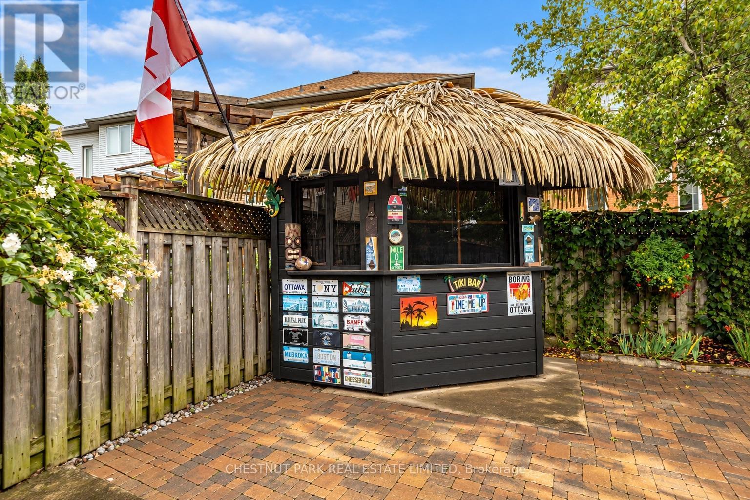 18 PELHAM DRIVE - Image 42