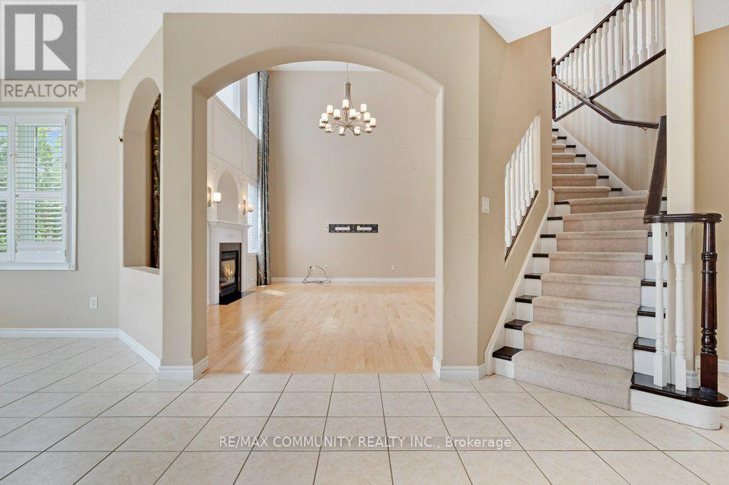 83 MILNE DRIVE - 12