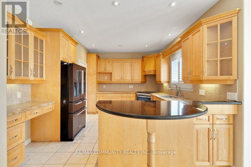 83 MILNE DRIVE - 13