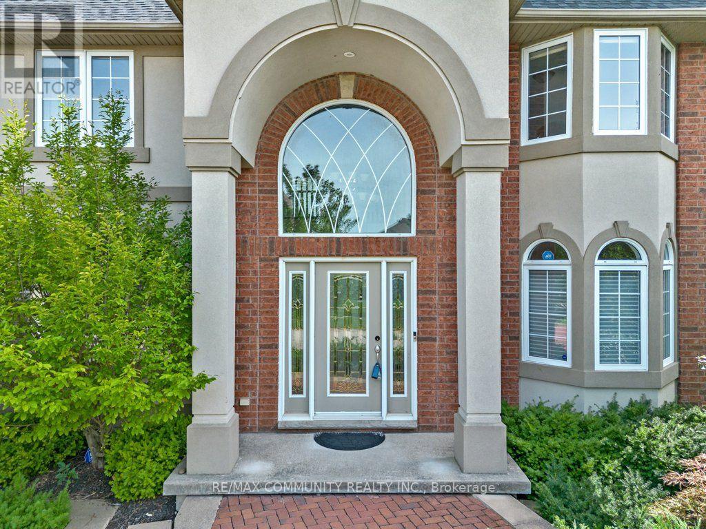 83 MILNE DRIVE — photo 2