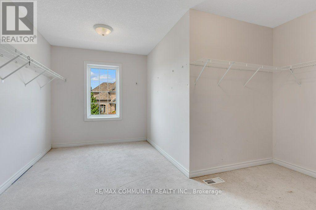 83 MILNE DRIVE - 27
