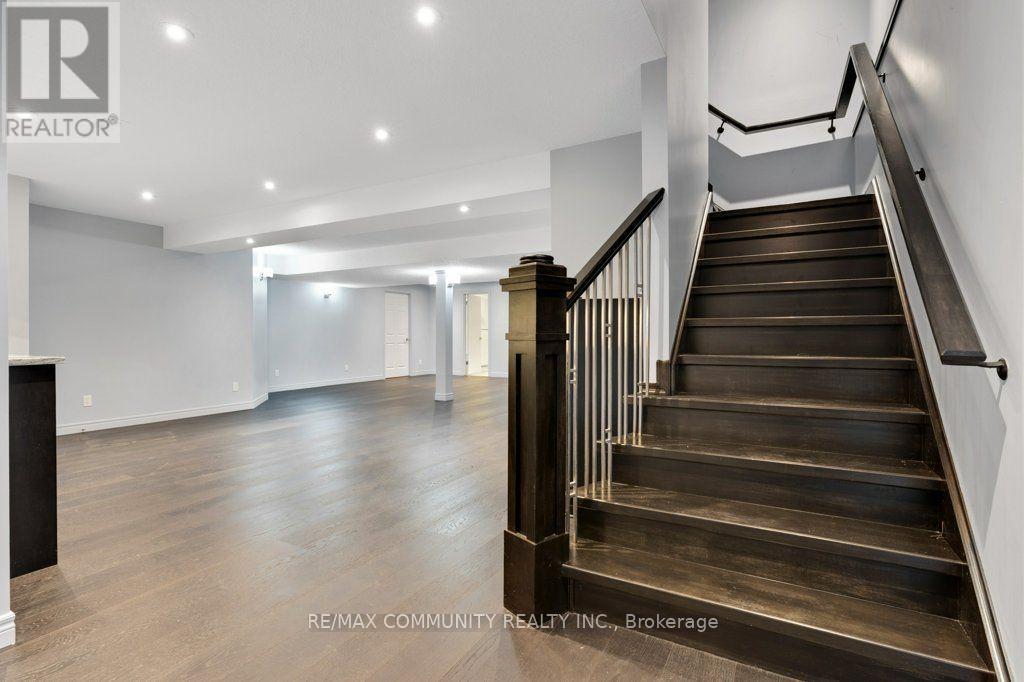 83 MILNE DRIVE - 34