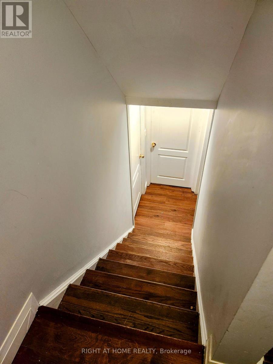 BASEMNT - 48 WESTMOUNT ROAD S — photo 3