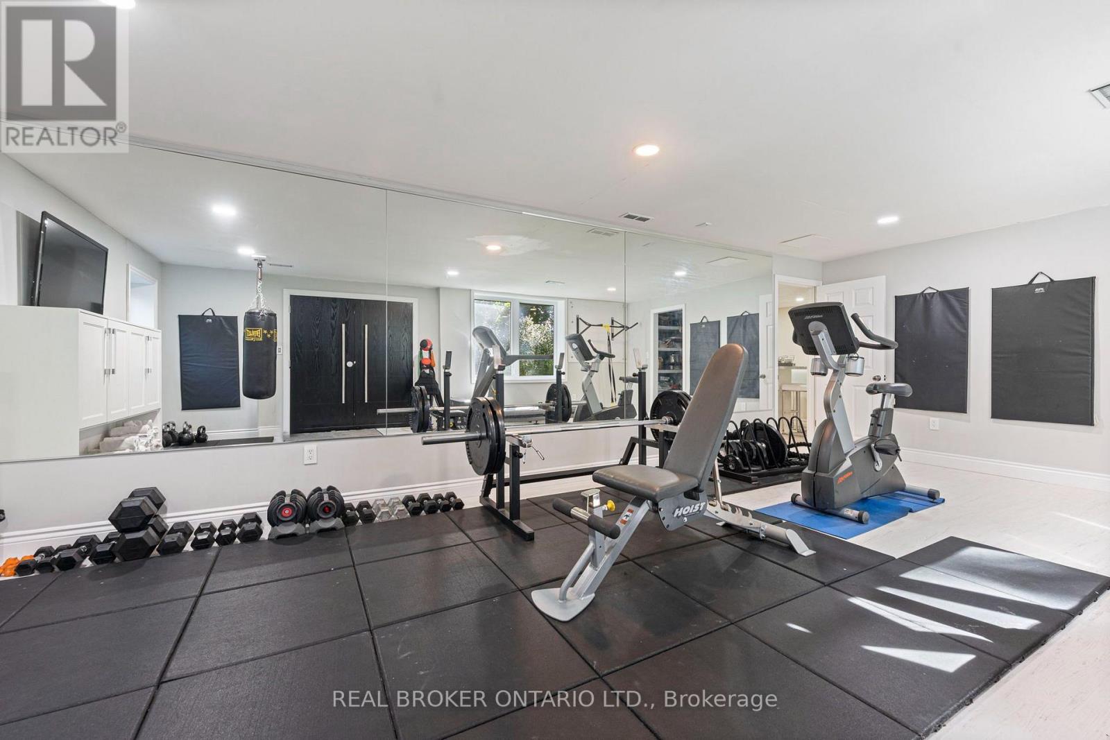 9 MICHAEL'S LANE - Image 30