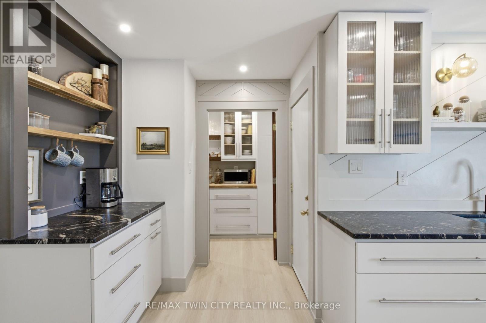445 SHERRING STREET - Image 11