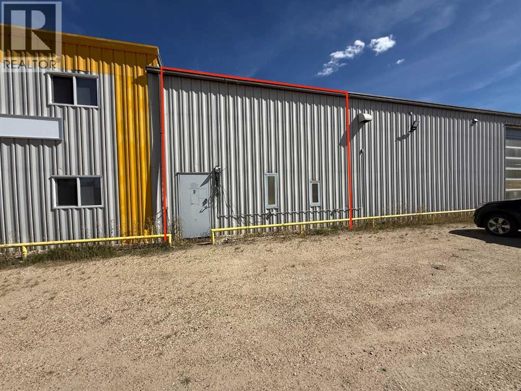 Listing photo – C, 4008 Landry Avenue, Rural Red Deer County