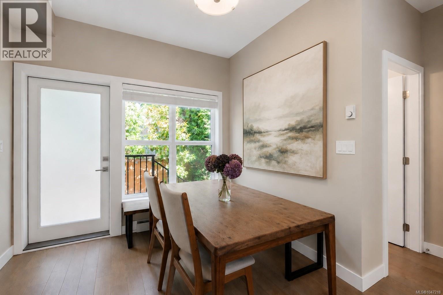 #6 618 Lampson St - Image 13