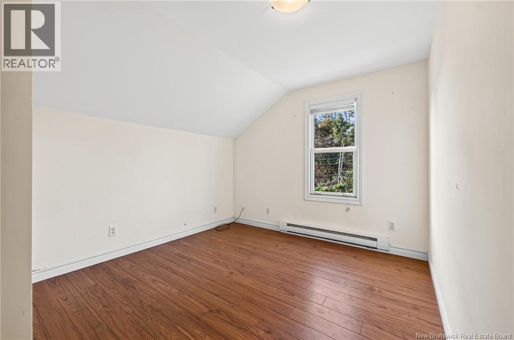 210 Broadway Street - 28
