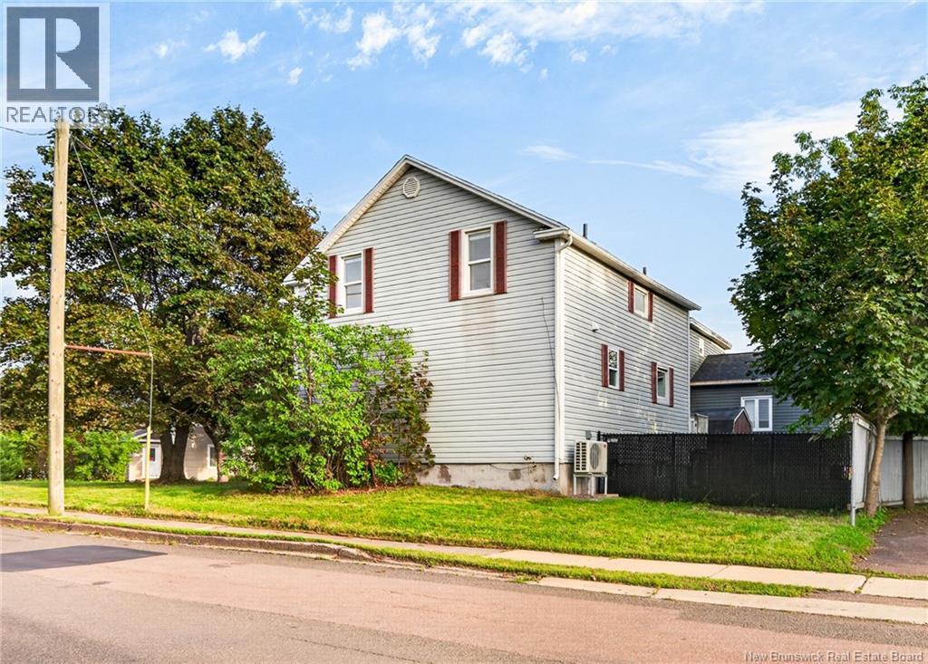 210 Broadway Street, Moncton — photo 3