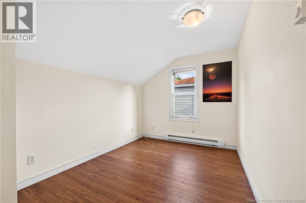 210 Broadway Street - 32