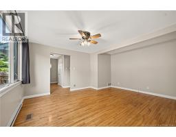 210 Broadway Street, photo 11