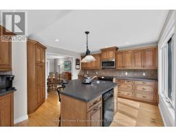 Bedroom 3 - 27 Rosewood Avenue, Springwater, ON L0L1X0 Photo 10