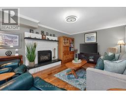 27 Rosewood Avenue, Springwater, ON L0L1X0 Photo 17