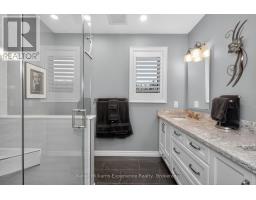 27 Rosewood Avenue, Springwater, ON L0L1X0 Photo 25