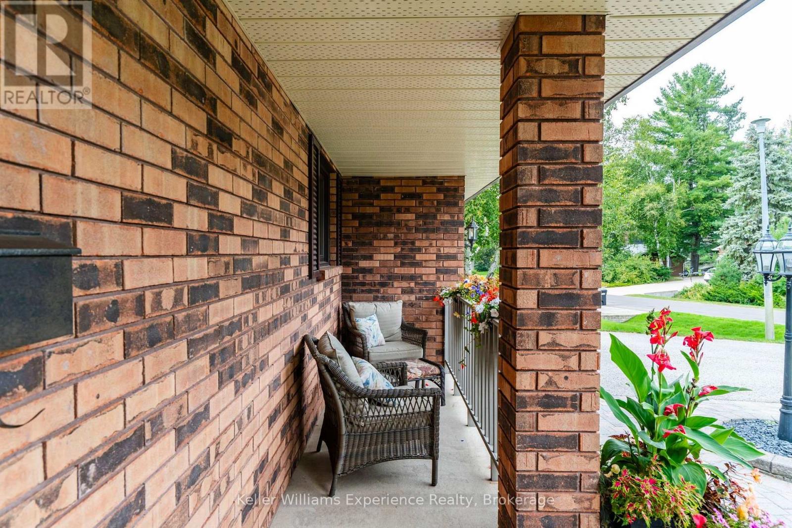 27 ROSEWOOD AVENUE, Springwater (Midhurst) — photo 5