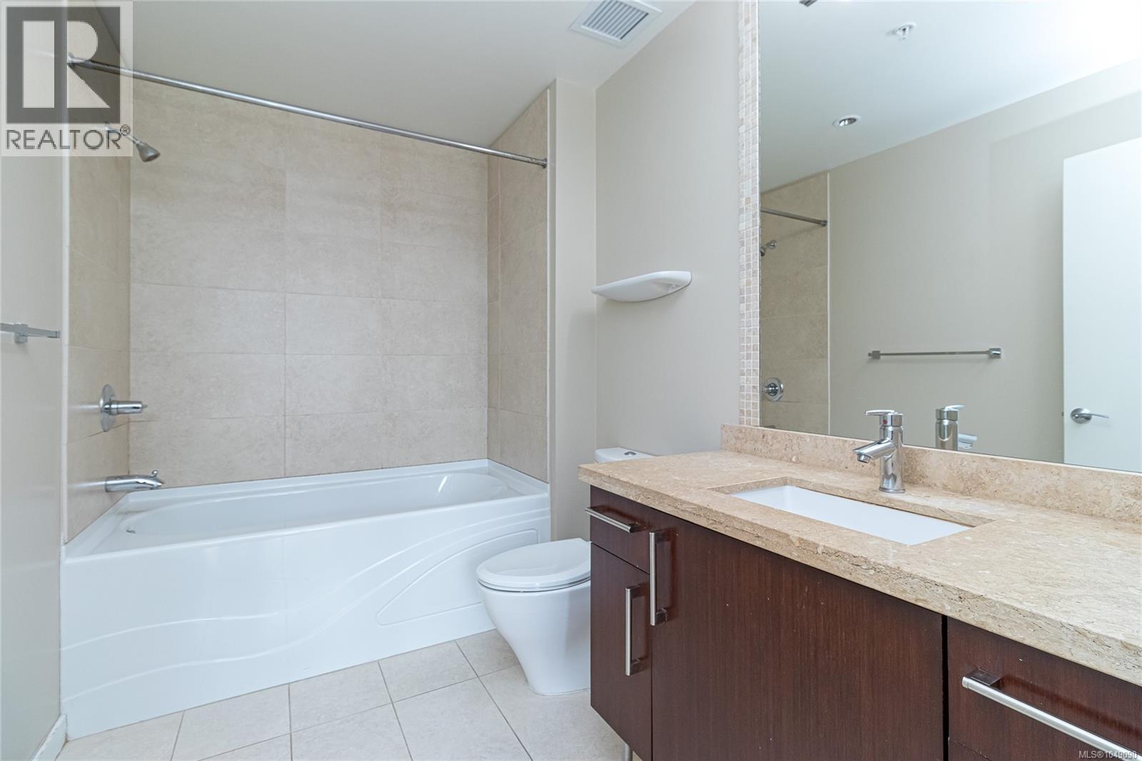 #901 379 Tyee Rd - Image 17