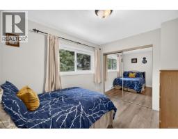 Kitchen - 138 Woodland Dr, Salt Spring, BC V8K1K1 Photo 12