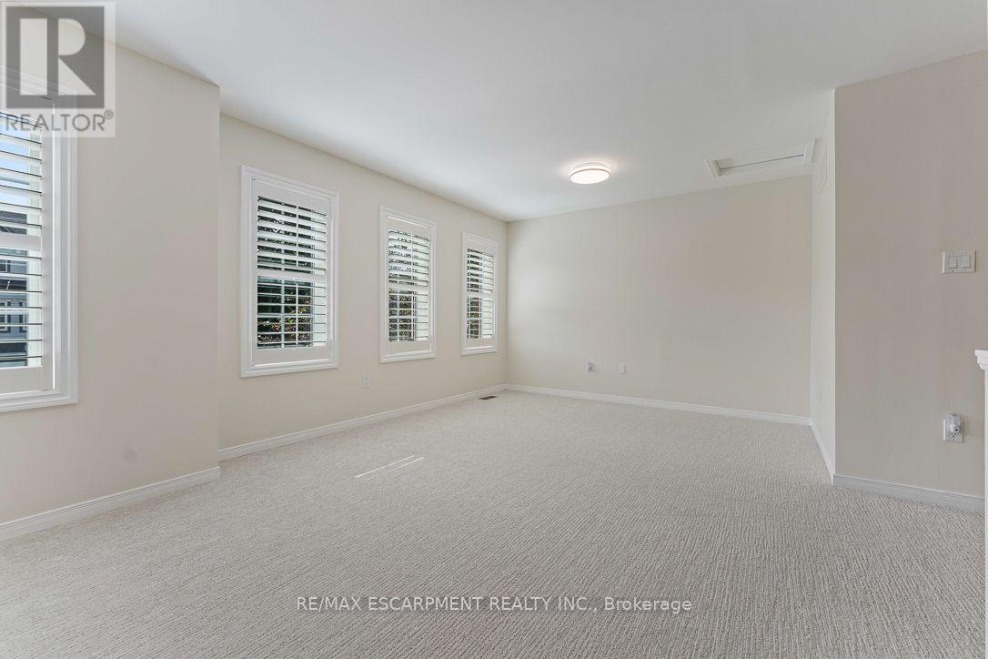 253 GATWICK DRIVE - 19