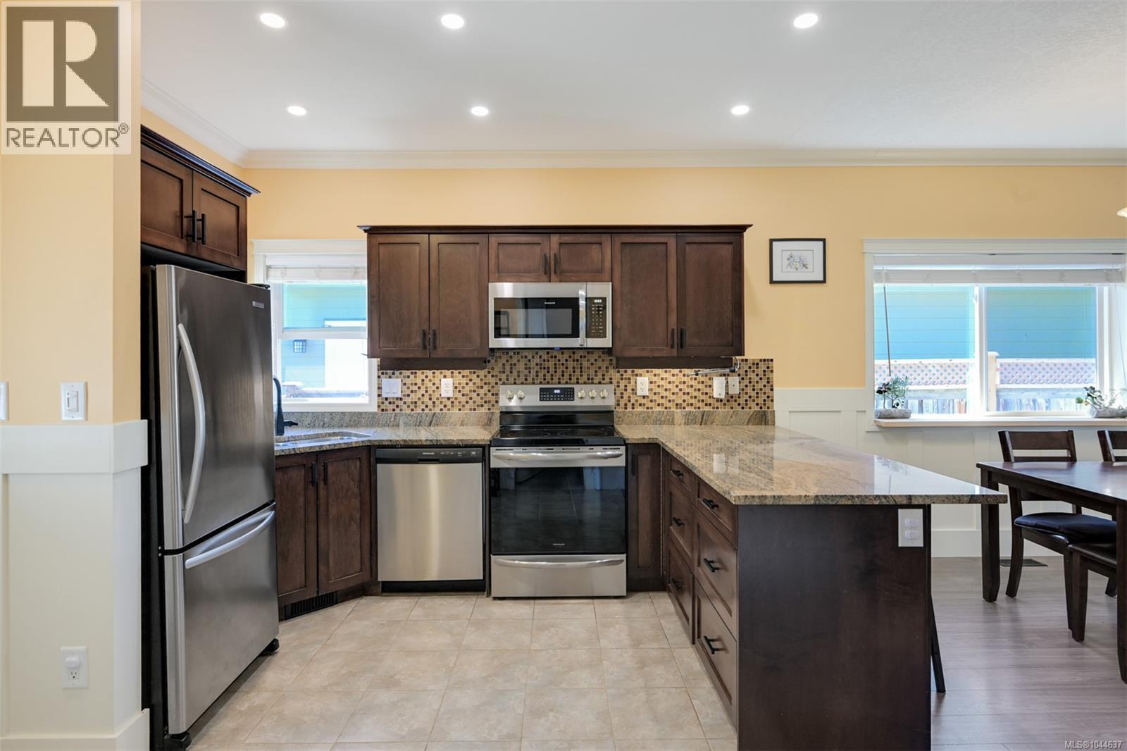 1098 Fitzgerald Rd - Image 23