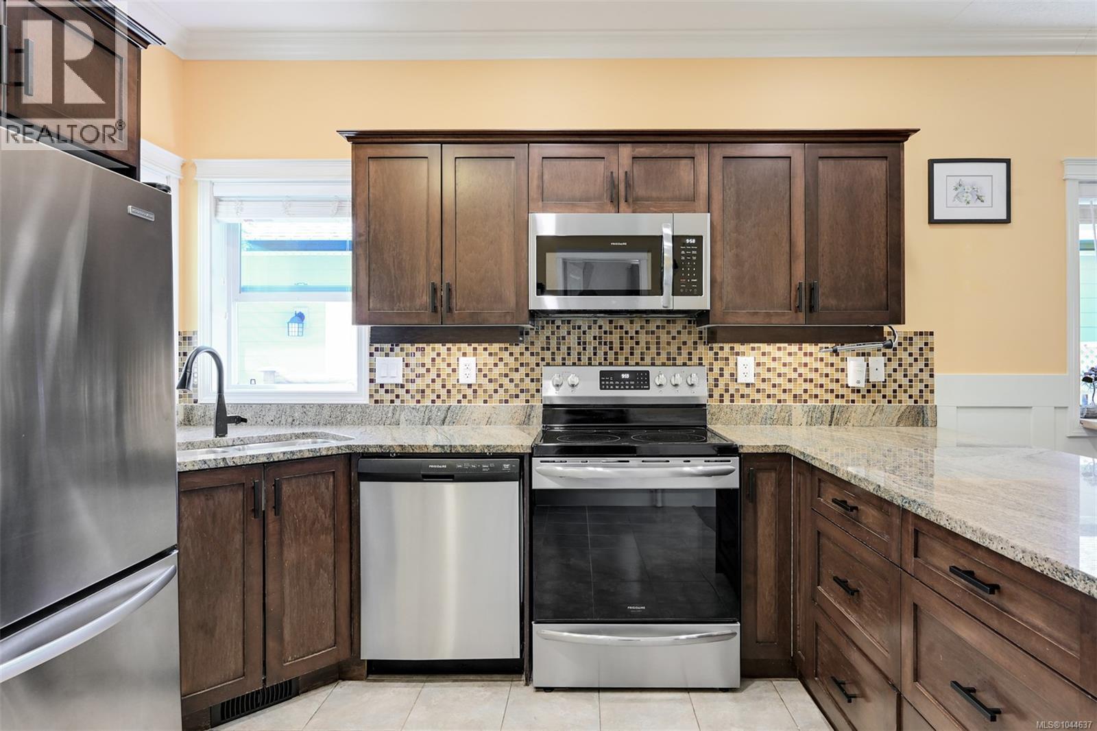 1098 Fitzgerald Rd - 24