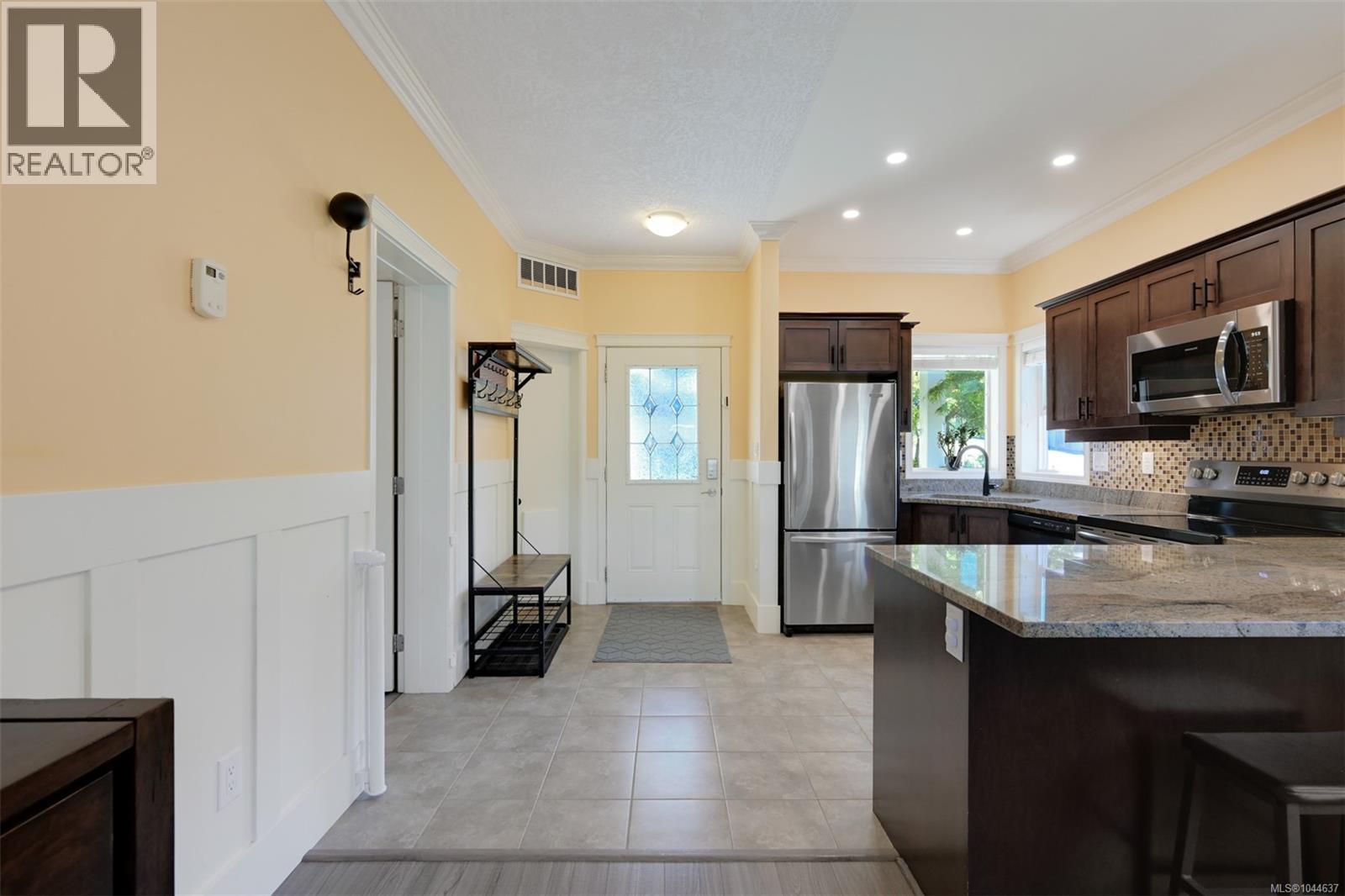 1098 Fitzgerald Rd - Image 39