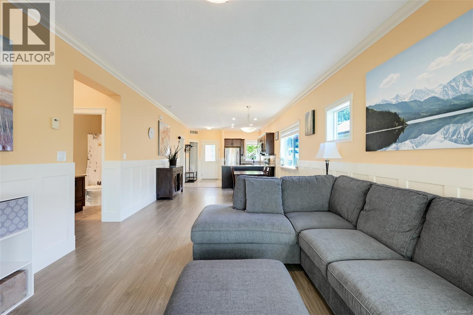 1098 Fitzgerald Rd - Image 7